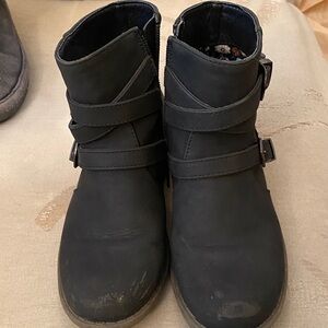 Skechers Kids Black Buckle Boots